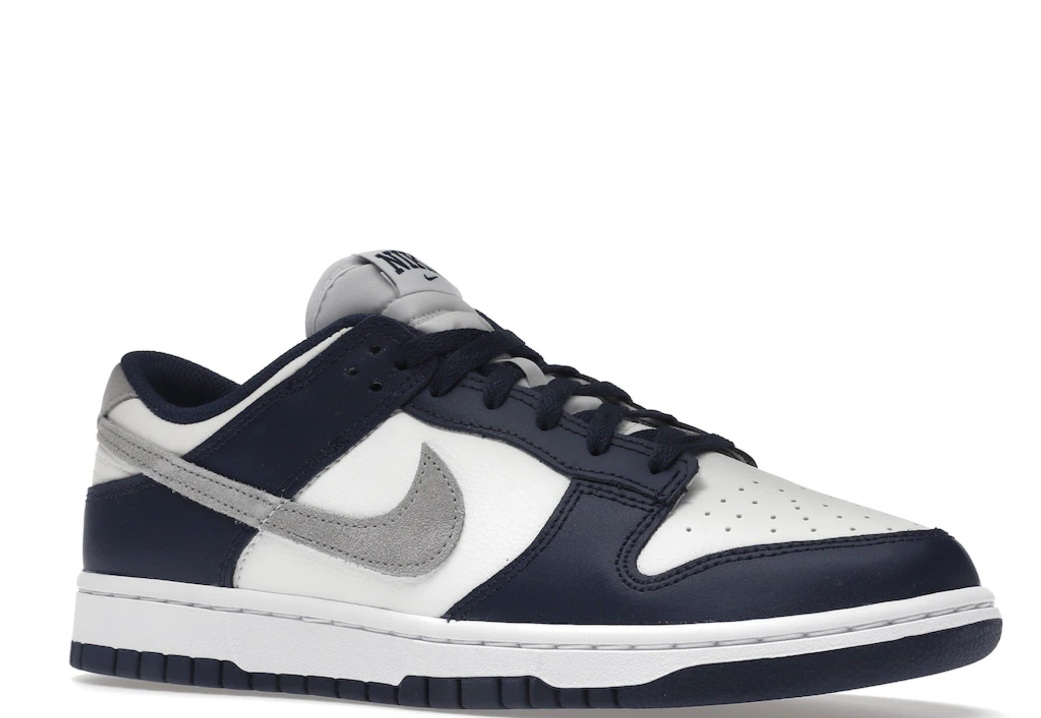 Nike Dunk Low 'Summit White Midnight Navy' – LevelUpKickz