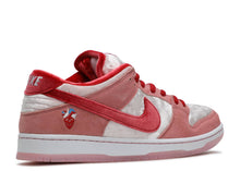 Load image into Gallery viewer, StrangeLove X Dunk Low SB &quot;Valentine&#39;s Day&quot;
